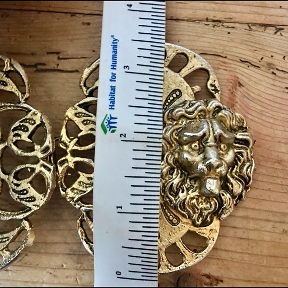 Vintage Interlocking Lionshead Brass Belt Buckle - Picture 6 of 6